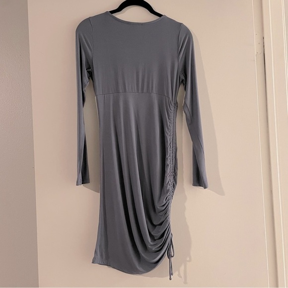 Pinkblush long sleeve maternity dress worn 1x - Picture 3 of 3